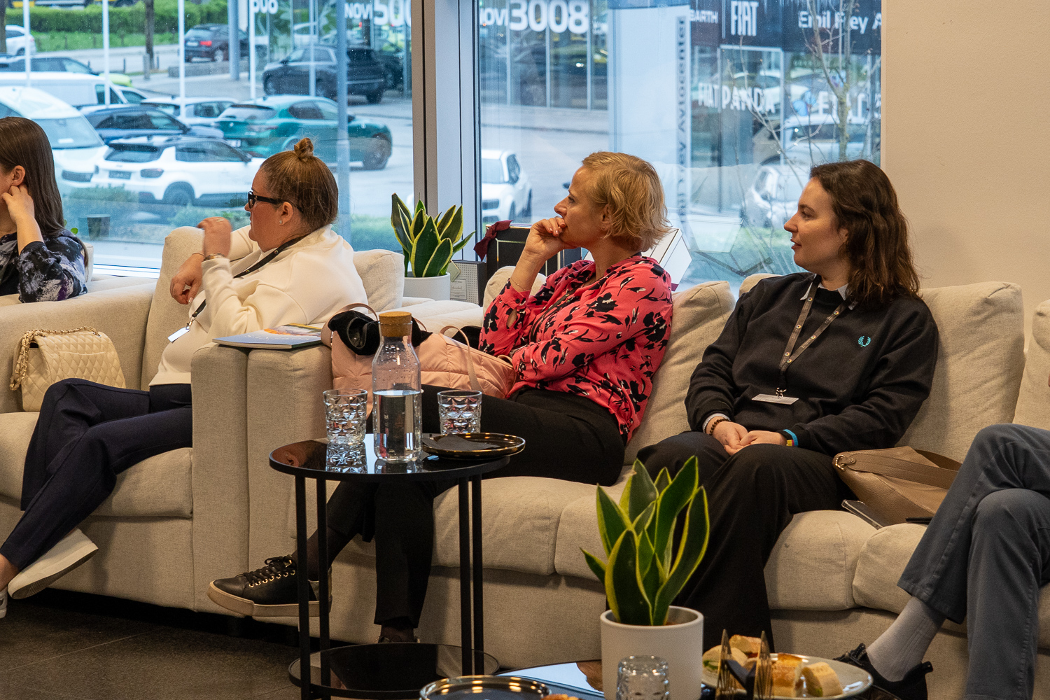 SBC lounge-26.jpg