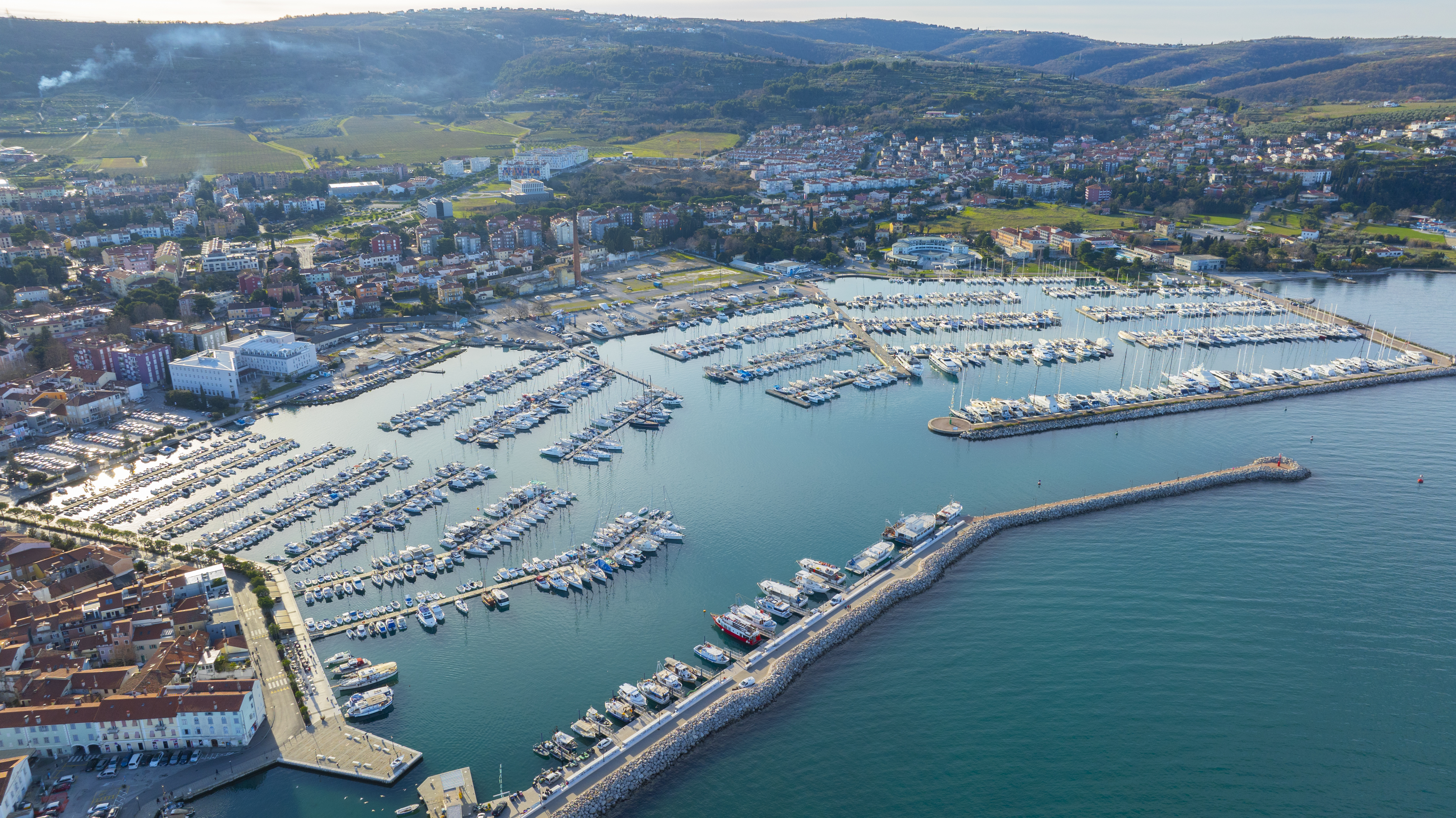 Marina Izola.jpg