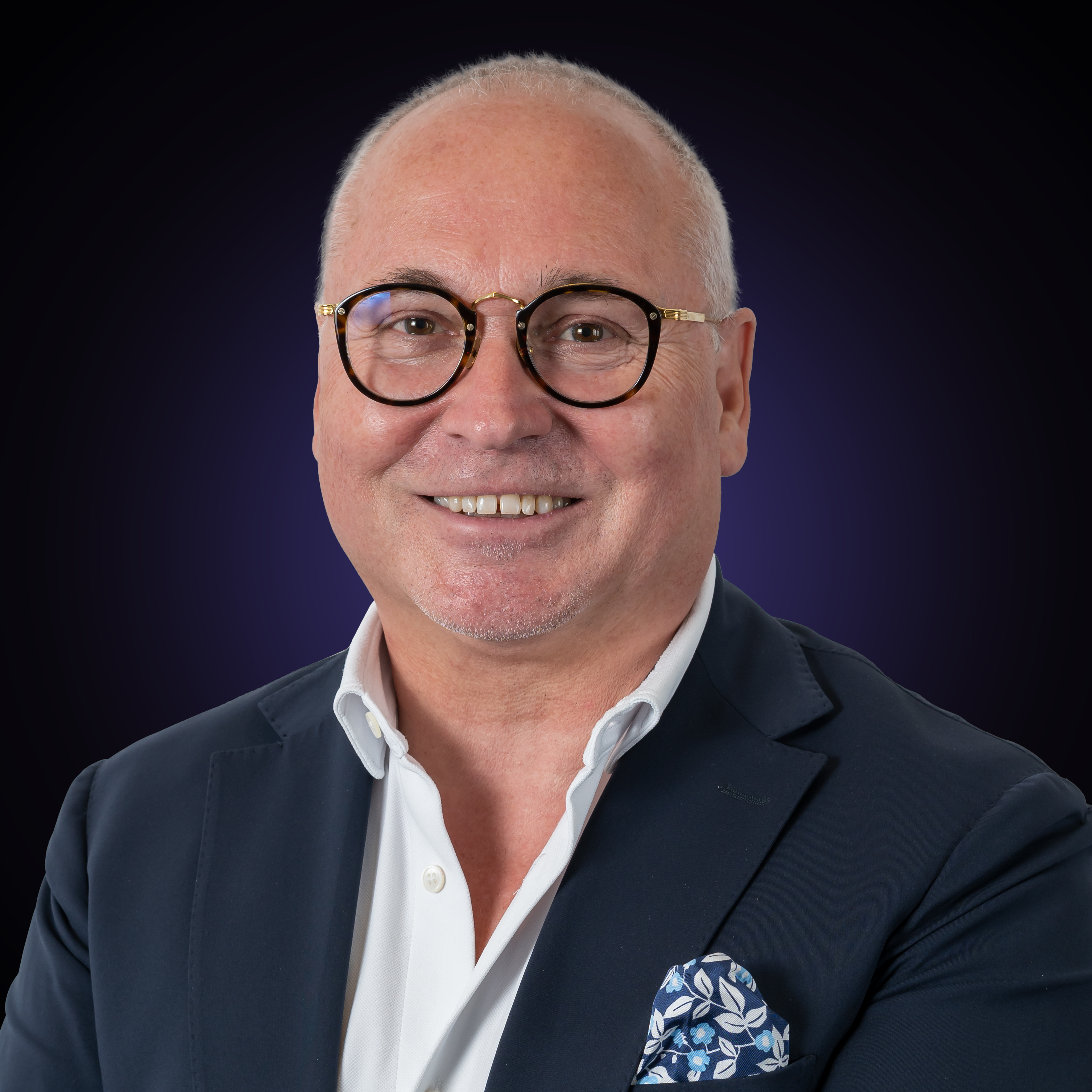 MENNYACHT  •  MATJAŽ MURKO (1).jpg