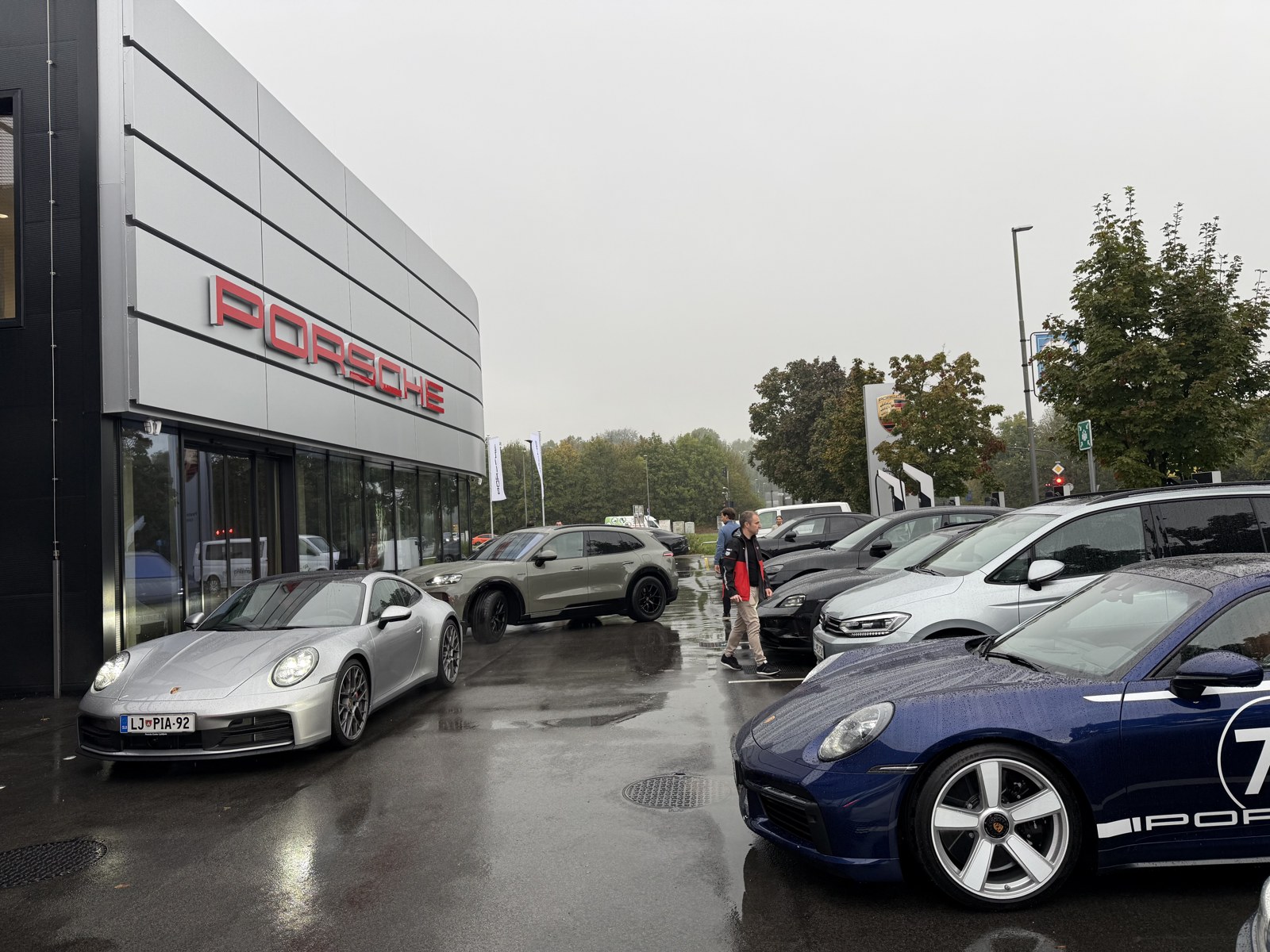Porsche salon v Ljubljani