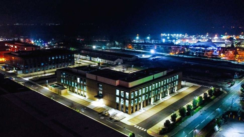 Močan padec: prodaja poslovnih nepremičnin na najnižji točki po letu 2015