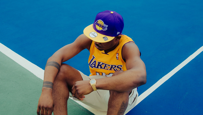 Prodaja Los Angeles Lakers največji posel v zgodovini športa