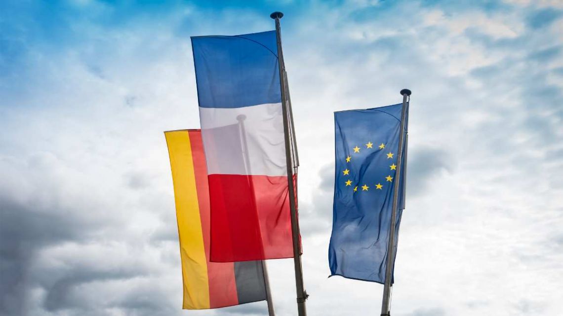 Nemško gospodarstvo v drugem četrtletju s padcem, francosko z rastjo
