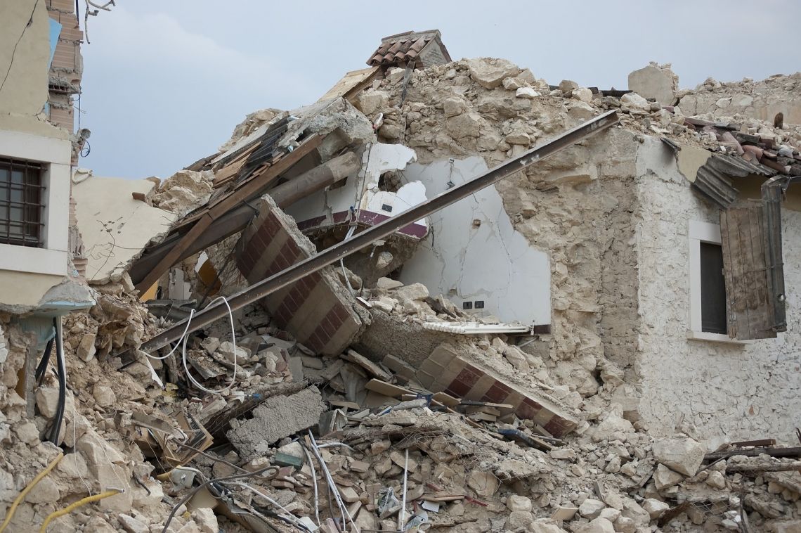 POMAGAJMO! Gaziantep, mesto nepredstavljive naravne nesreče, potrebuje našo pomoč