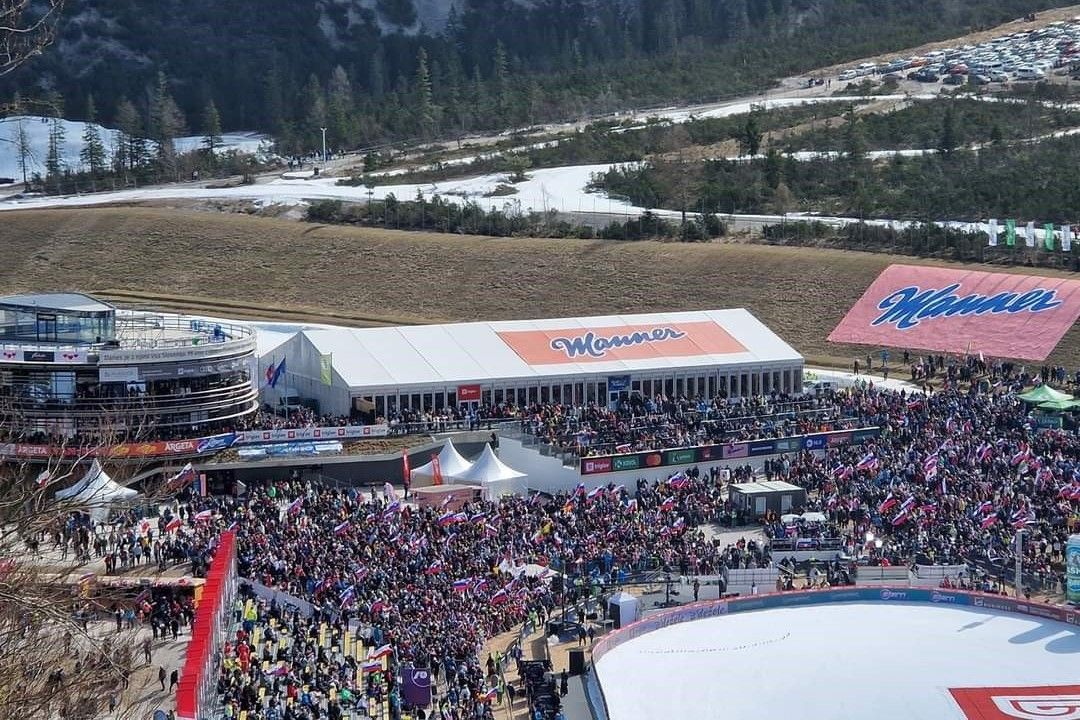 Petre šotori ponovno del prizorišča svetovnega pokala v smučarskih skokih v Planici