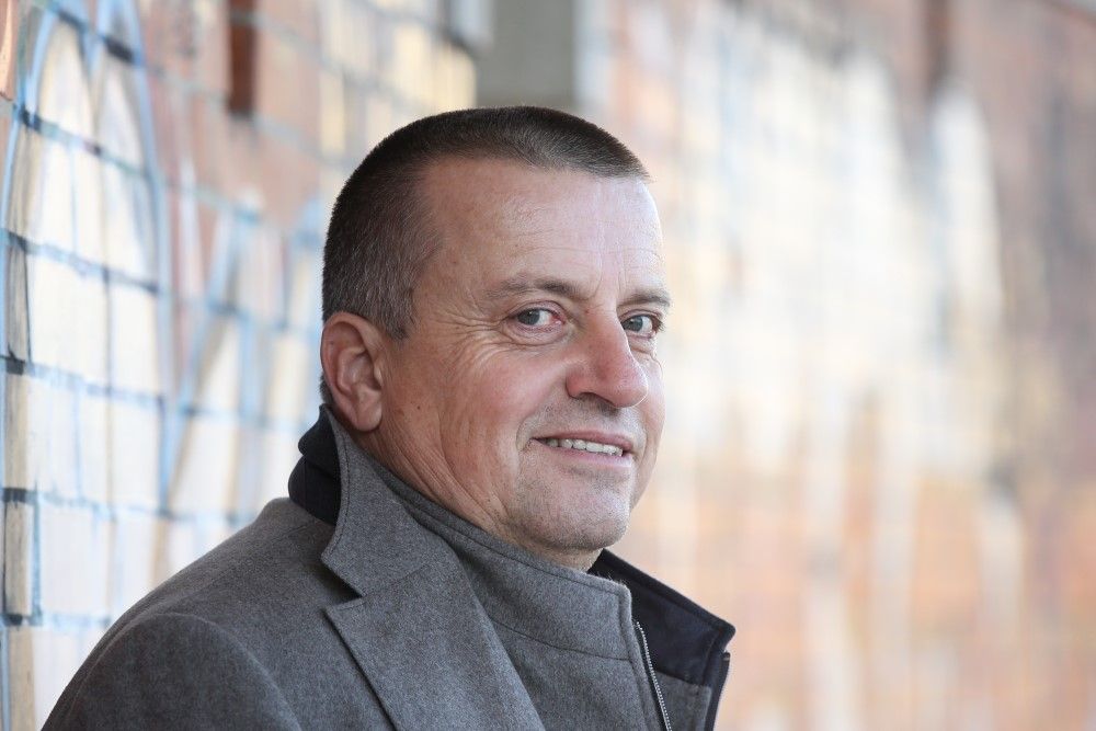 Joc Pečečnik o tem, kako država obglavlja najboljše podjetnike in 250-milijonske investicije, ki bi prinesle 890 delovnih mest