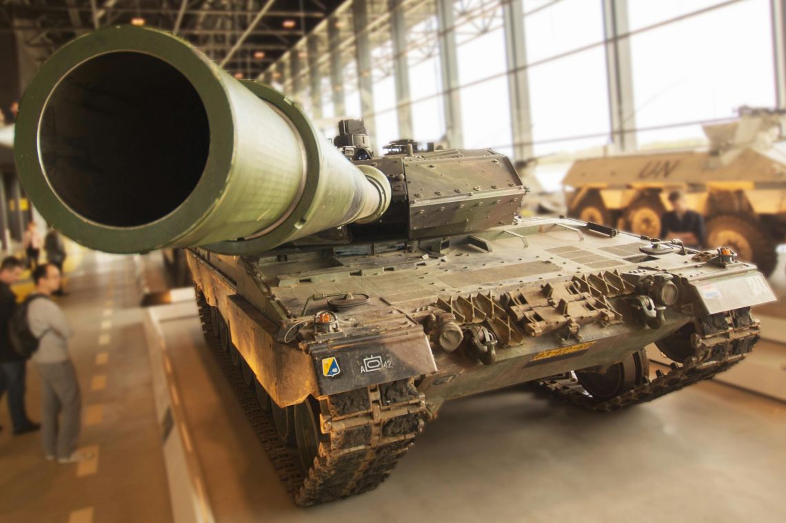Nemški Rheinmetall in italijanski Leonardo načrtujeta skupno orožarsko podjetje