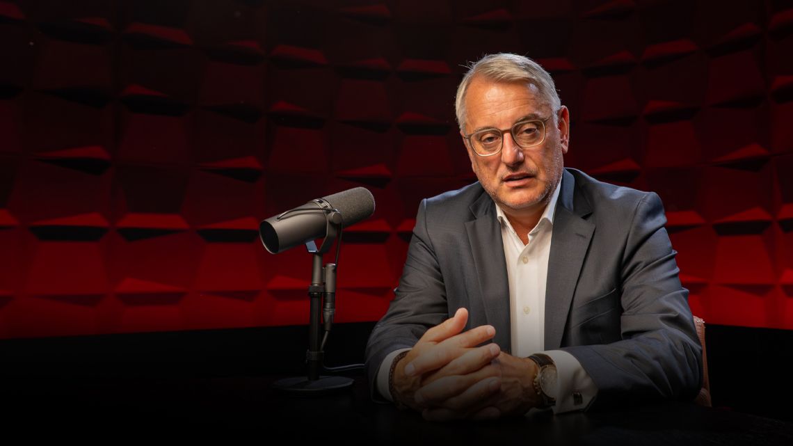 SBC podcast z ministrom Matjažem Hanom: višje plače, manj davkov?