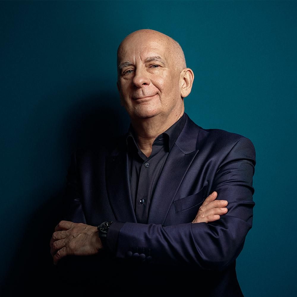 Igor Akrapovič za Newsweek: Davčna politika mora nagrajevati uspeh in delo