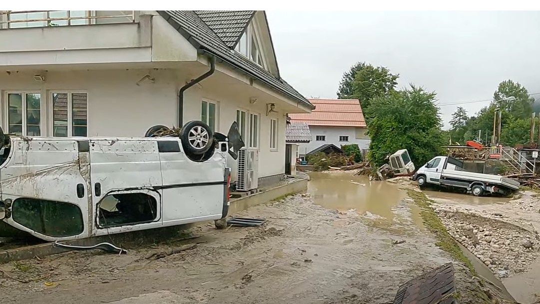 SBC in Joc Pečečnik bosta Kamniku pomagala s pitno vodo