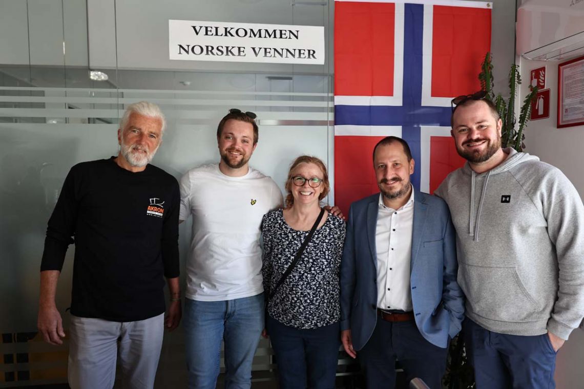 Akron s prav posebnim obiskom z Norveške