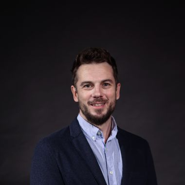 dejan-profil_1_1_-_Dejan_Petelin.JPG