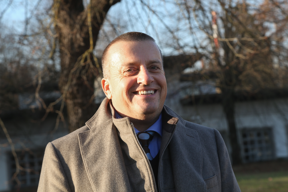 Joc Pečečnik: »V Sloveniji vlagam, ker sem neumen«