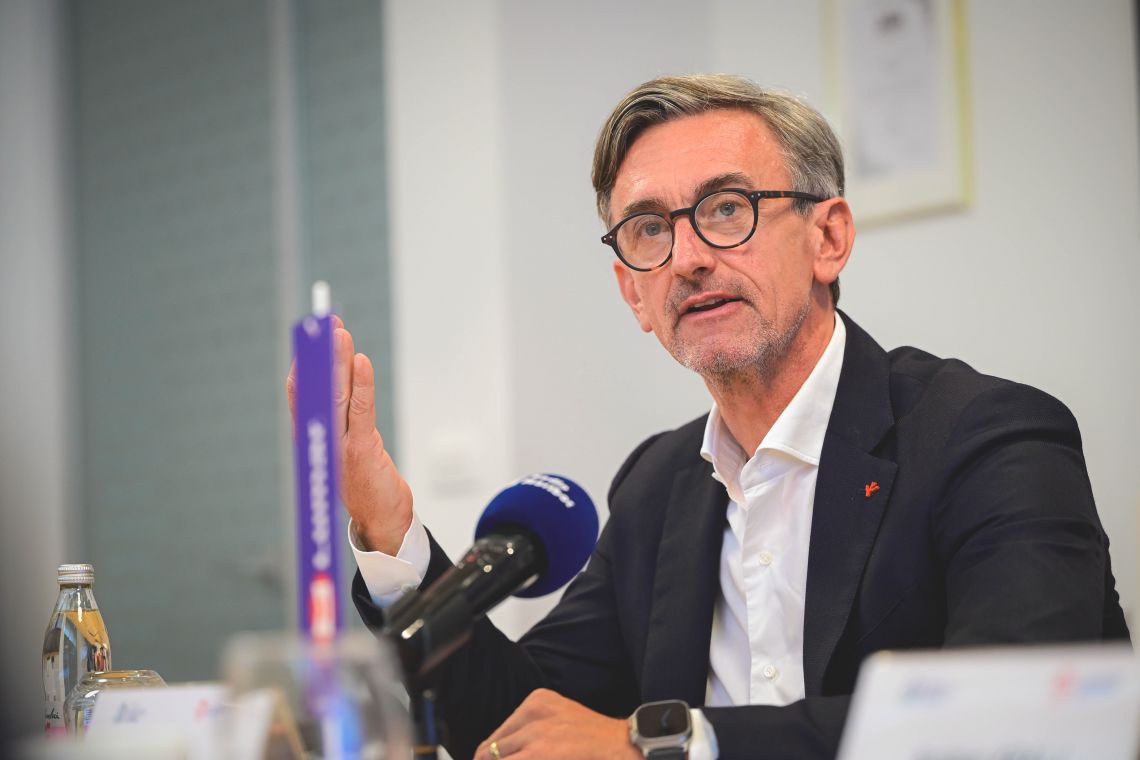 Lastnik Lumarja svari: Če se ta zadeva ne bo takoj normalizirala, sledi velik udarec