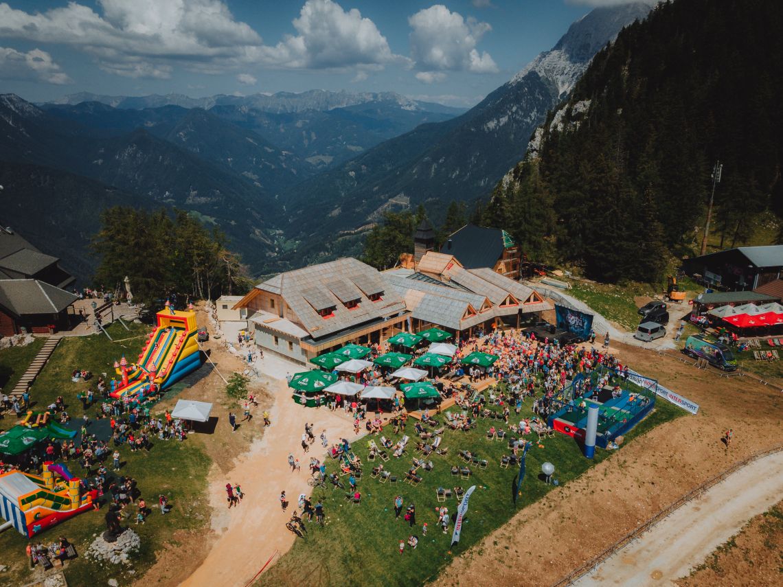 Član SBC vabi na Krvavec: Tradicionalni družinski bal in obilica zabavnih aktivnosti