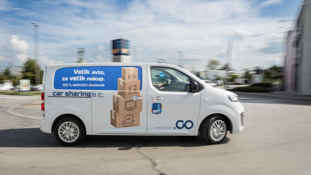 Premierno v regiji: podjetje Avant Car predstavilo 100 % električne dostavnike na klik